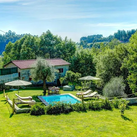 Sleeps 4 Pool Wifi *