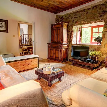 Sleeps 4 Pool Wifi Villa Nasce